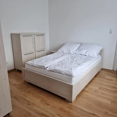 Apartman Bohaterow Wrzesnia 21 *